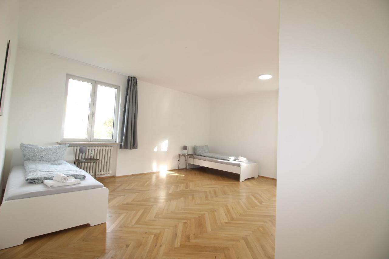 Apartmenthaus Kitzingen - Grosszuegige Wohnungen Fuer Je 6 Personen Mit Balkon Exteriér fotografie